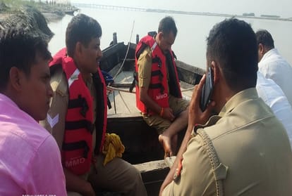 Boat drowned in River Ghaghra many farmers missing