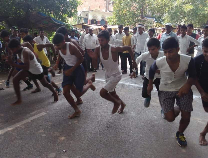 Omprakash Mishra Inter College dominates in sports competition