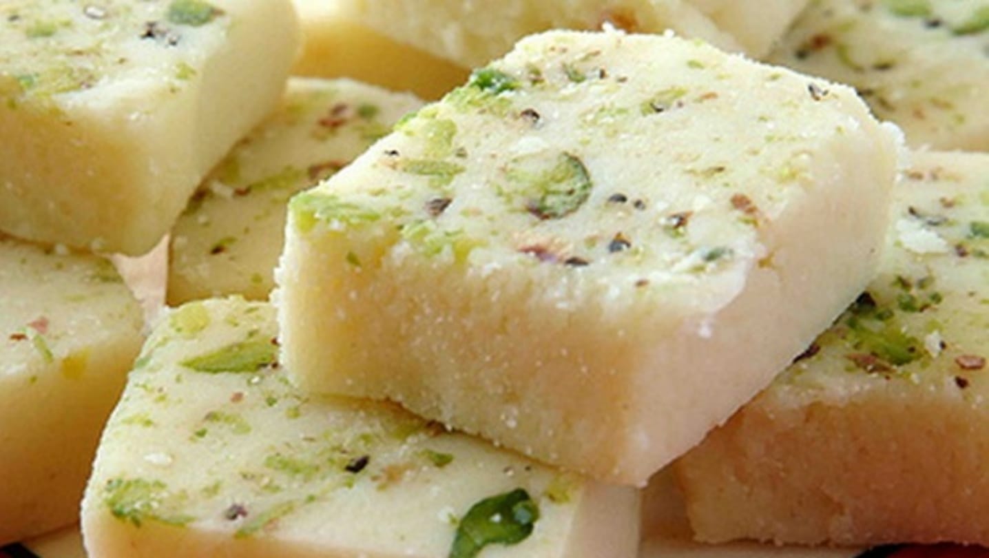 Diwali 2019 make these sweets in home for Deepawali