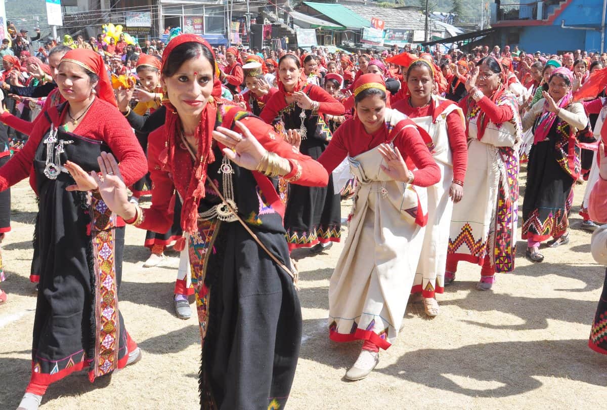 International Kullu Dussehra four Thousand women Mahanati gave message of swachhta and poshan
