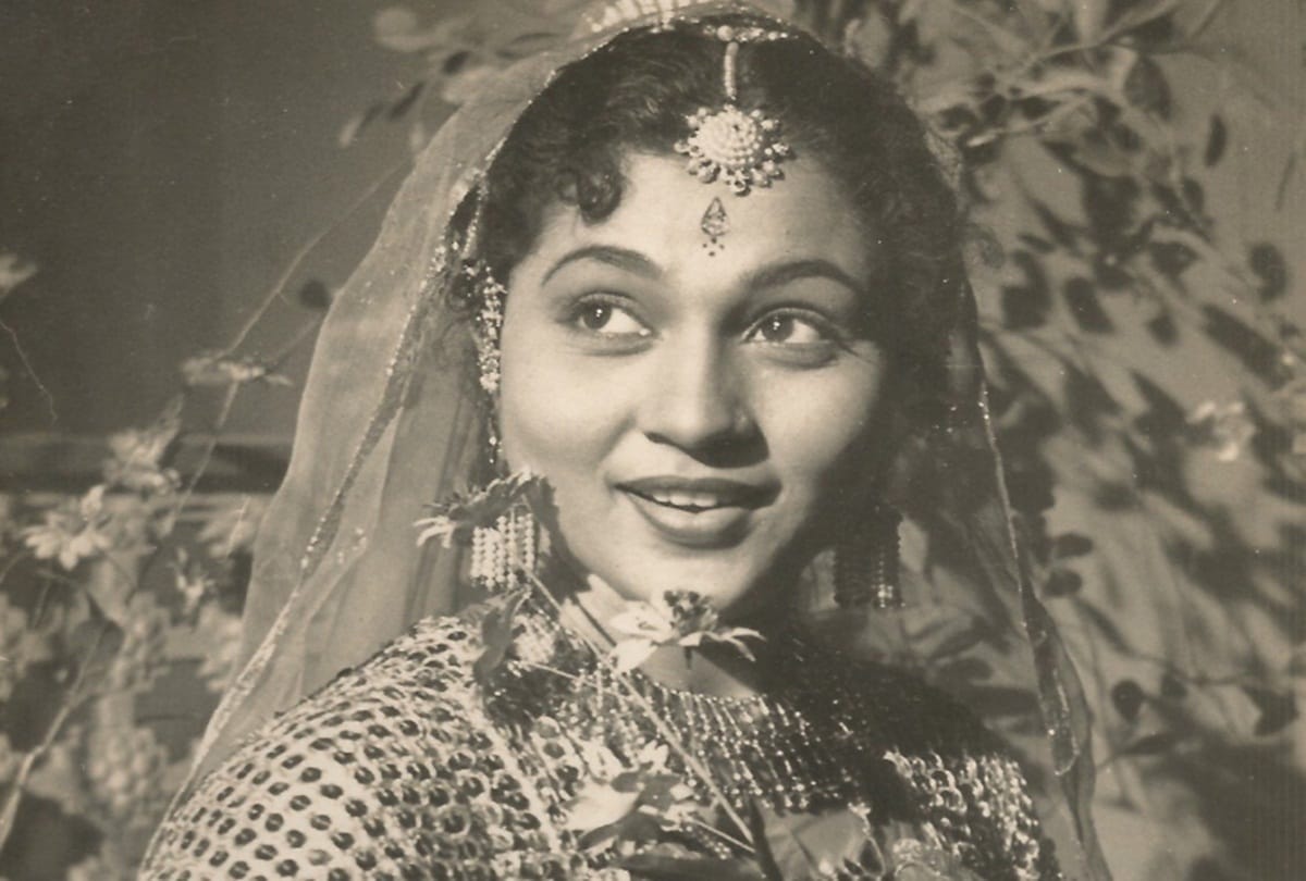 Remembering Nirupa Roy on her death anniversary Mother of Bollywood