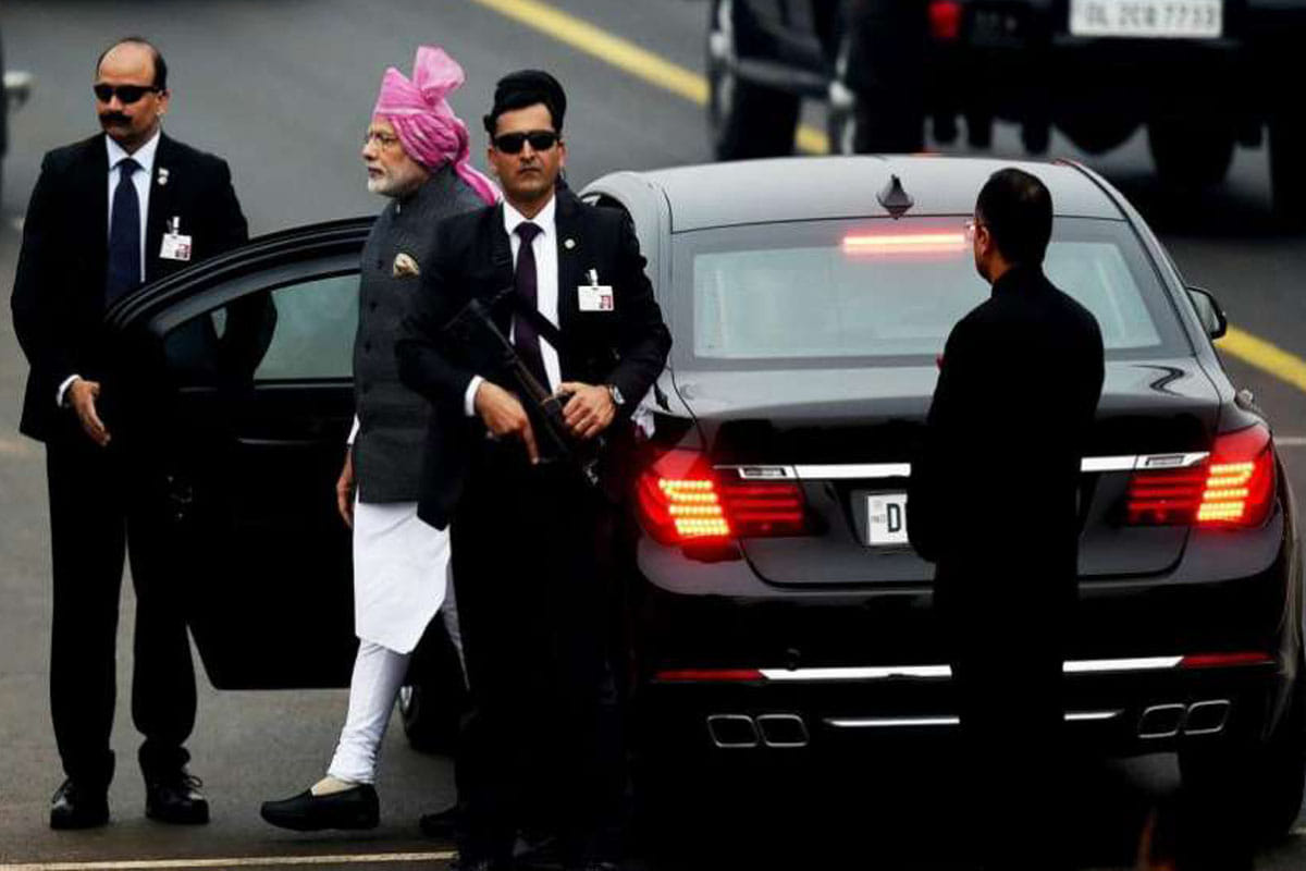 China President Xi Jinping Car Hongqi N701 Limousine Know Details