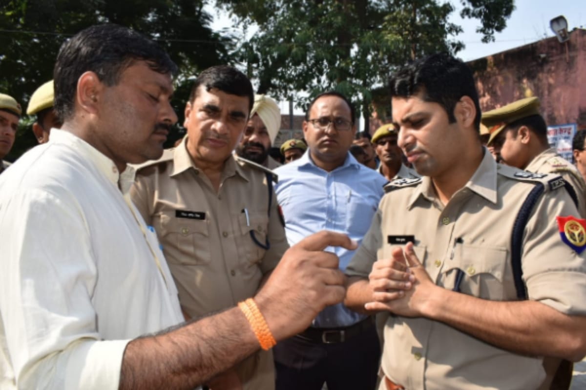 Bjp leader Darasingh shot dead by miscreants in Deoband saharanpur