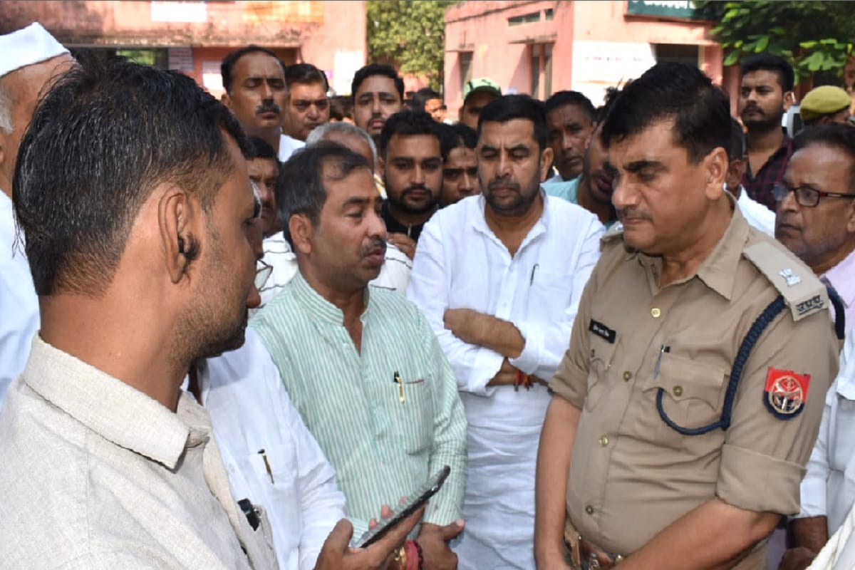 BJP Councilor murdered in Deoband of Saharanpur district and son was to be married in February
