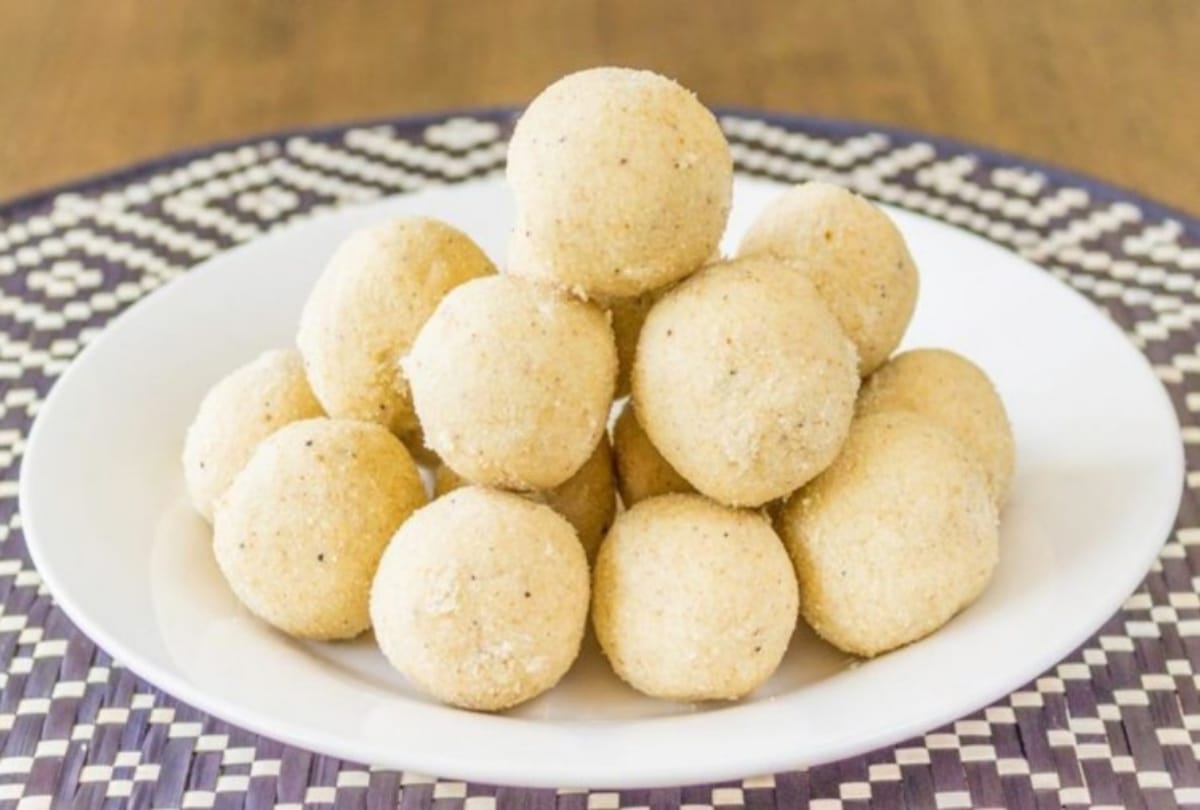 Diwali 2019 make these sweets in home for Deepawali