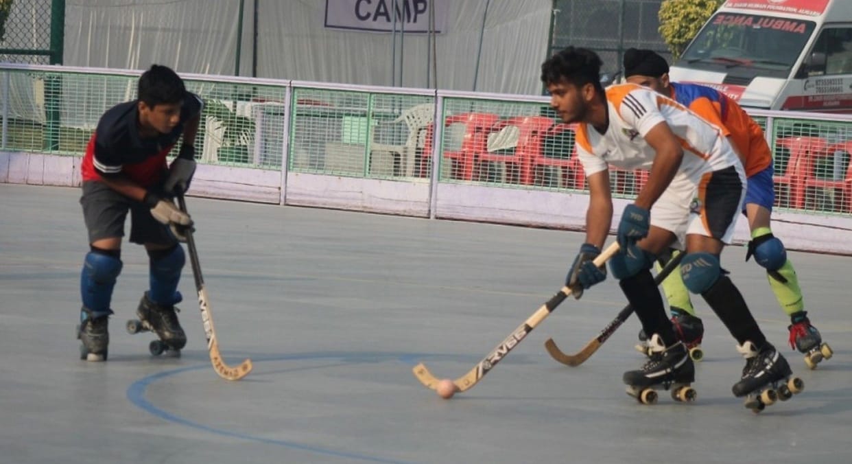 AMU, Hyderabad, Jaamu and Karnal's team entered into next round.