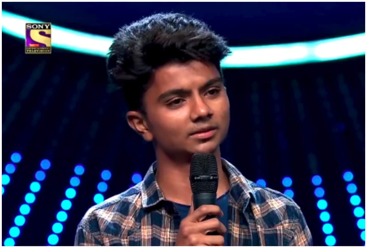 azmat hussain audition indian idol 11 performance video