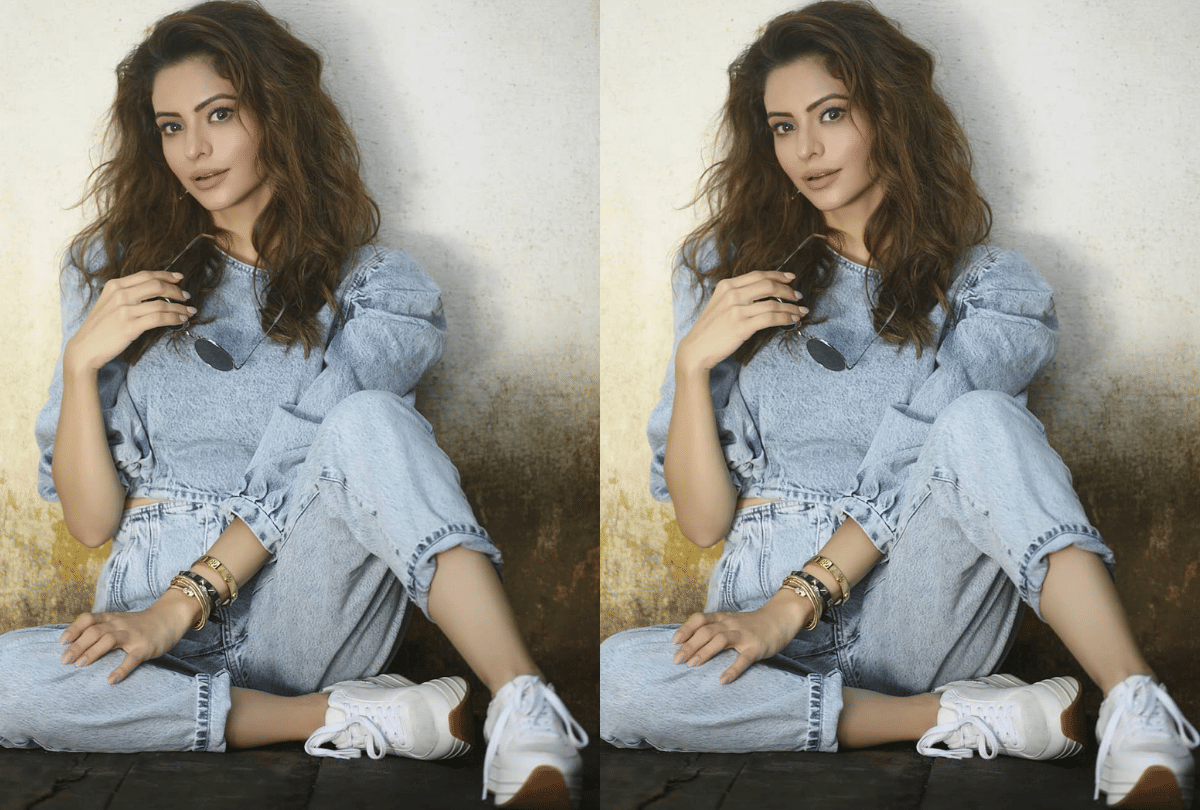 Happy New Year 2022 Fashion Tips Cool Outfit Ideas in New Year Eve Party and 1 January 2022