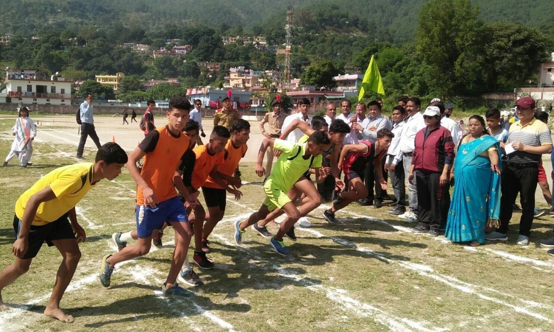Pooja wins the 400 meters race