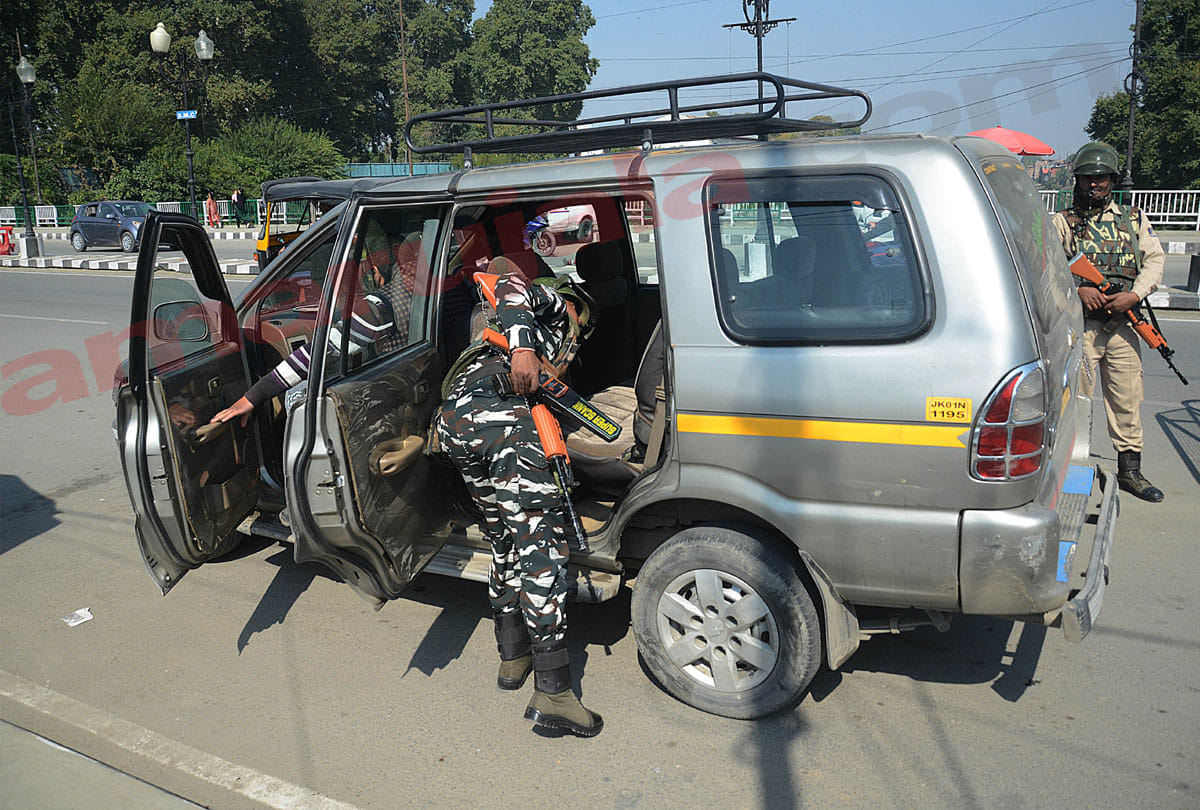 security Increased in Srinagar after grenade attack at hari singh street, jammu kashmir latest news