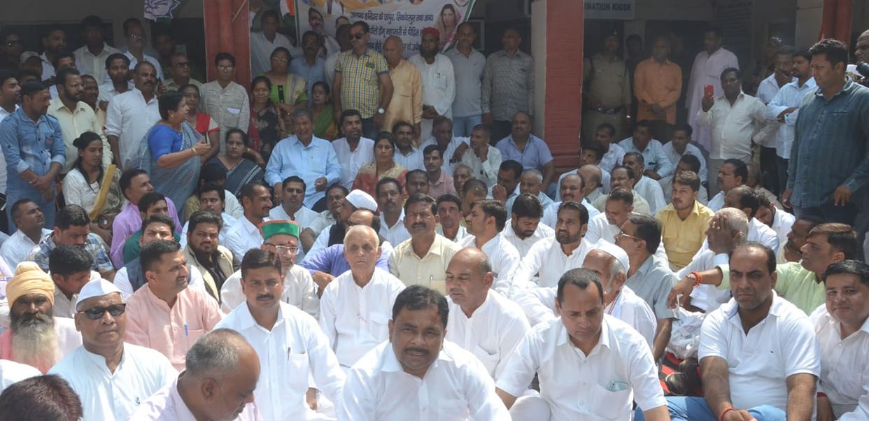 Government failed to deal with dengue: Harish Rawat