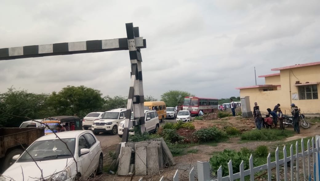 Traffic will remain disrupted for three days on the railway crossing