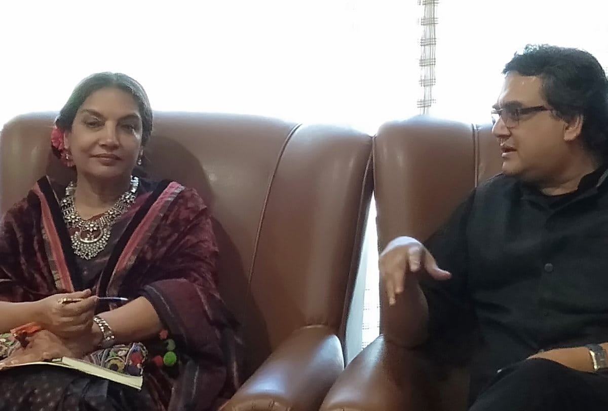 khushwant singh literature festival kasauli discussion over article 370