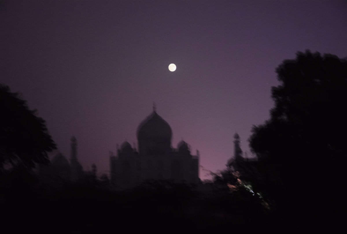 Taj Mahal Moon Night View On Sharad Purnima 2021