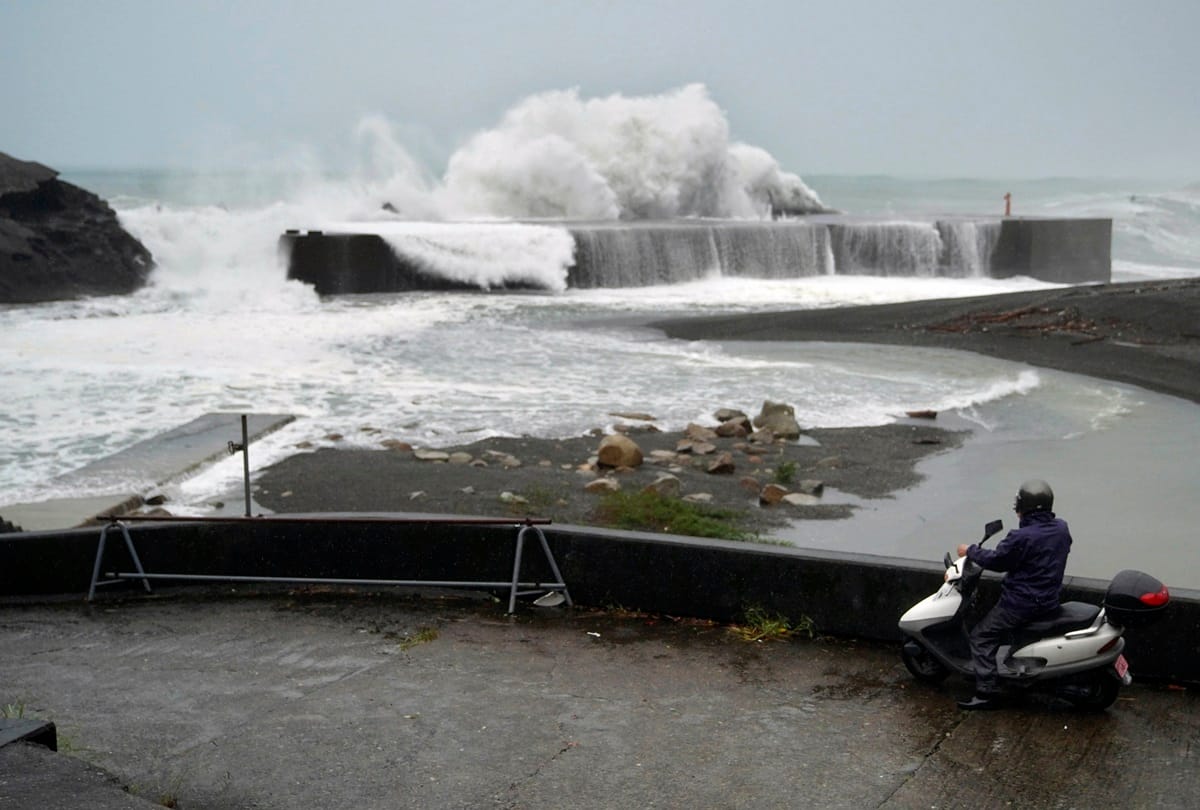 Typhoon Hagibis slams Japan Live Updates Train and airlines suspend services