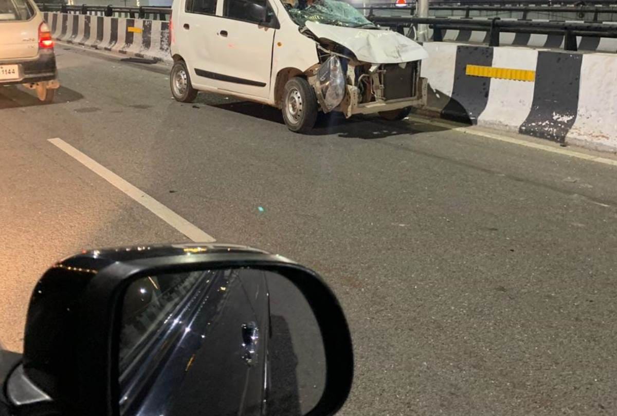 Three young man injured in road accident