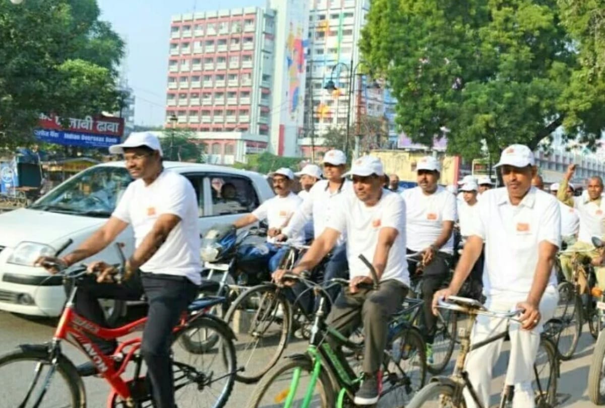 BSF's Cycle Rally: BSF's cycle rally flagged off from Brahmasarovar