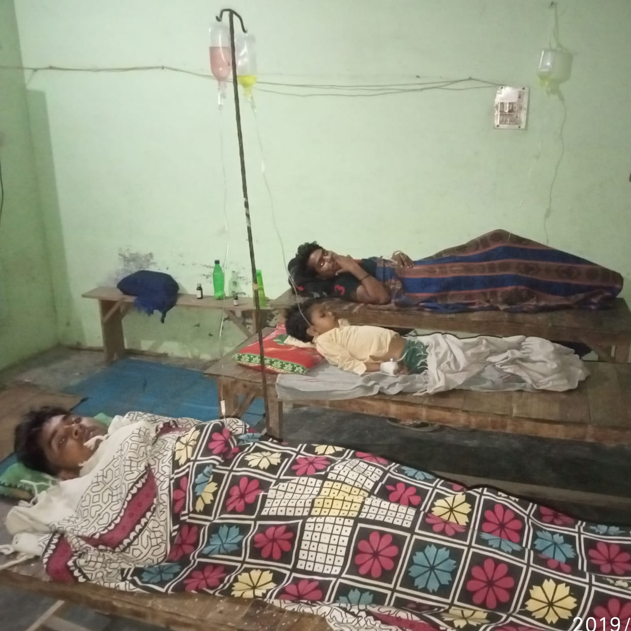deungue, etah, agra