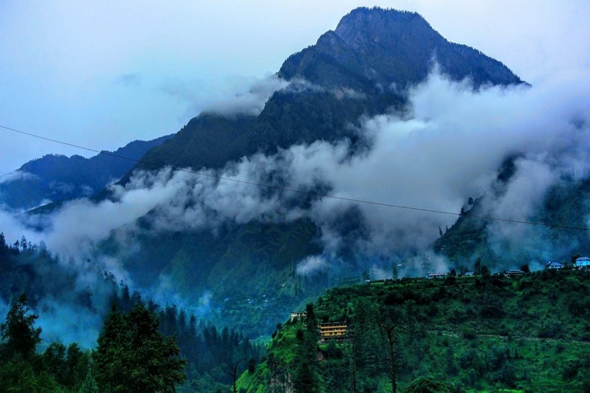 Himachal Kasol village is a very beautiful place to visit