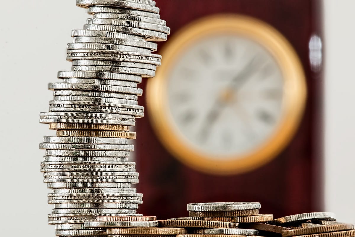 invest in SIP for more profit than taking EMI during festivals