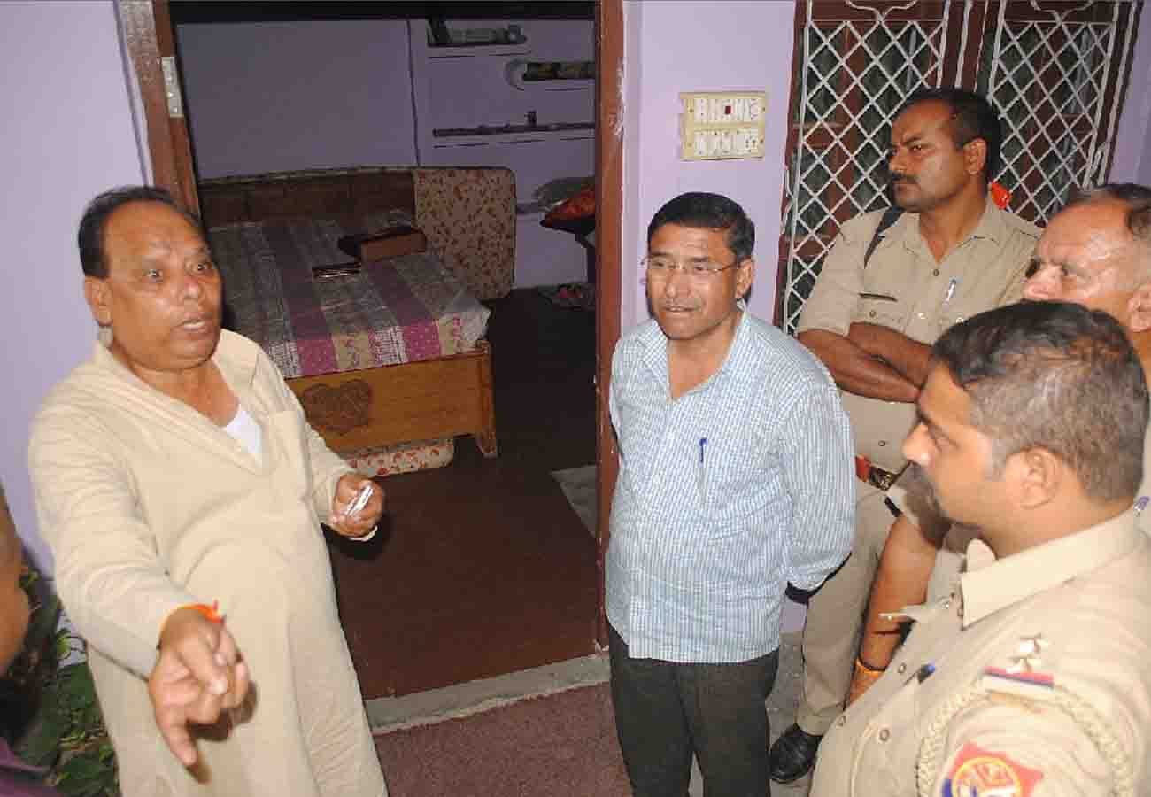 brutal murder of a woman in etawah