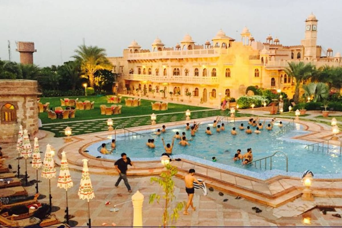 visit 500 years old historical khimsar fort jodhpur rajasthan in october 2019