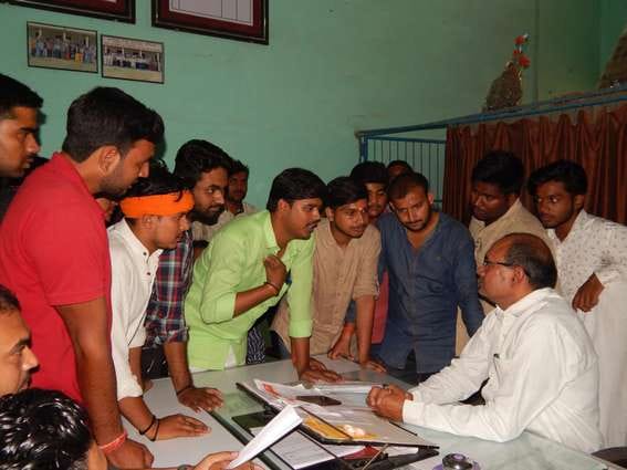 ABVP workers submitted memorandum regarding the problem of colleges