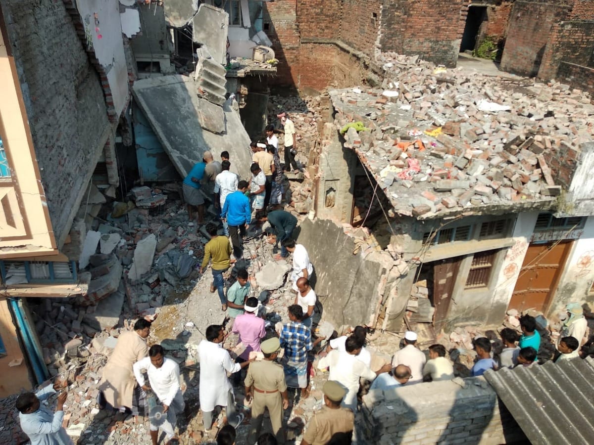Validpur cylinder blast accident Major incident to Mahaso railway accident mau