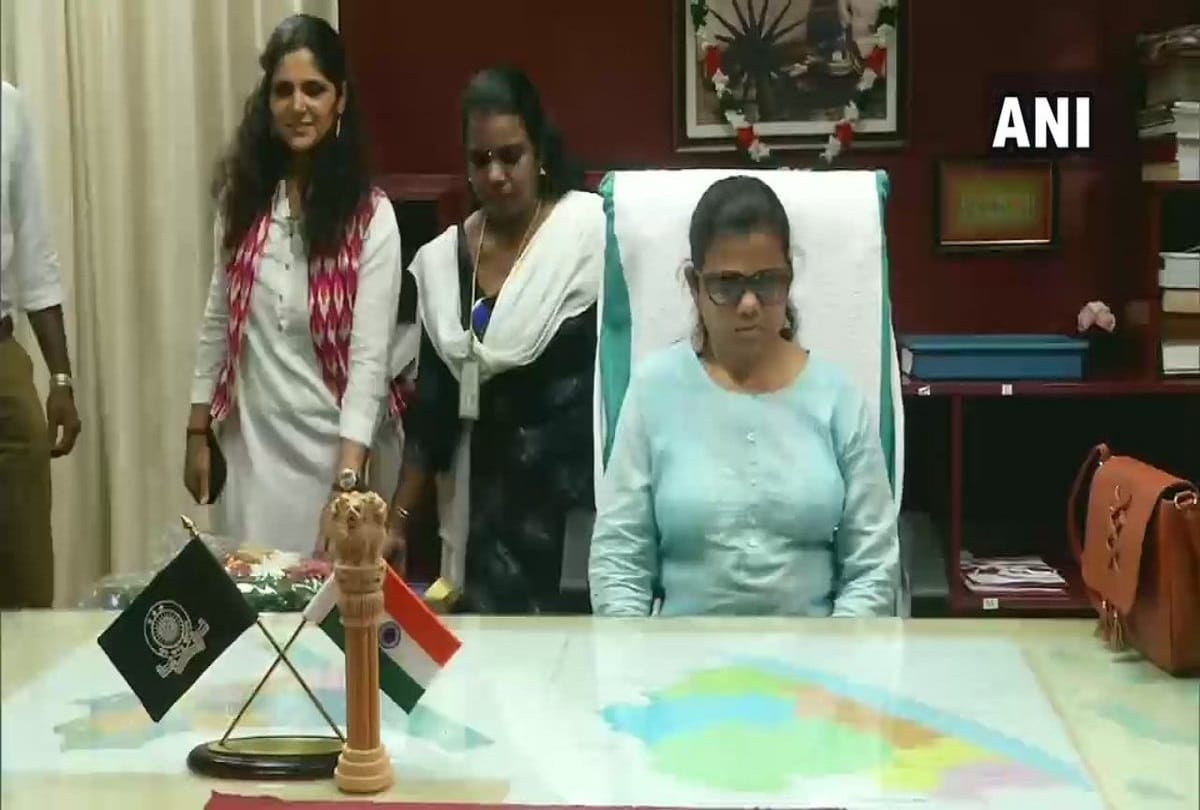 Kerala Pranjal Patil India first visually challenged woman IAS as Sub Collector Thiruvananthapuram