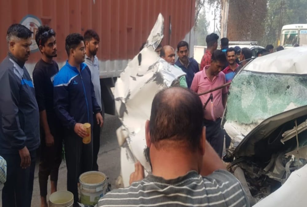 Three Friends Killed in Truck and Innova collide During Going For Picnic in roorkee