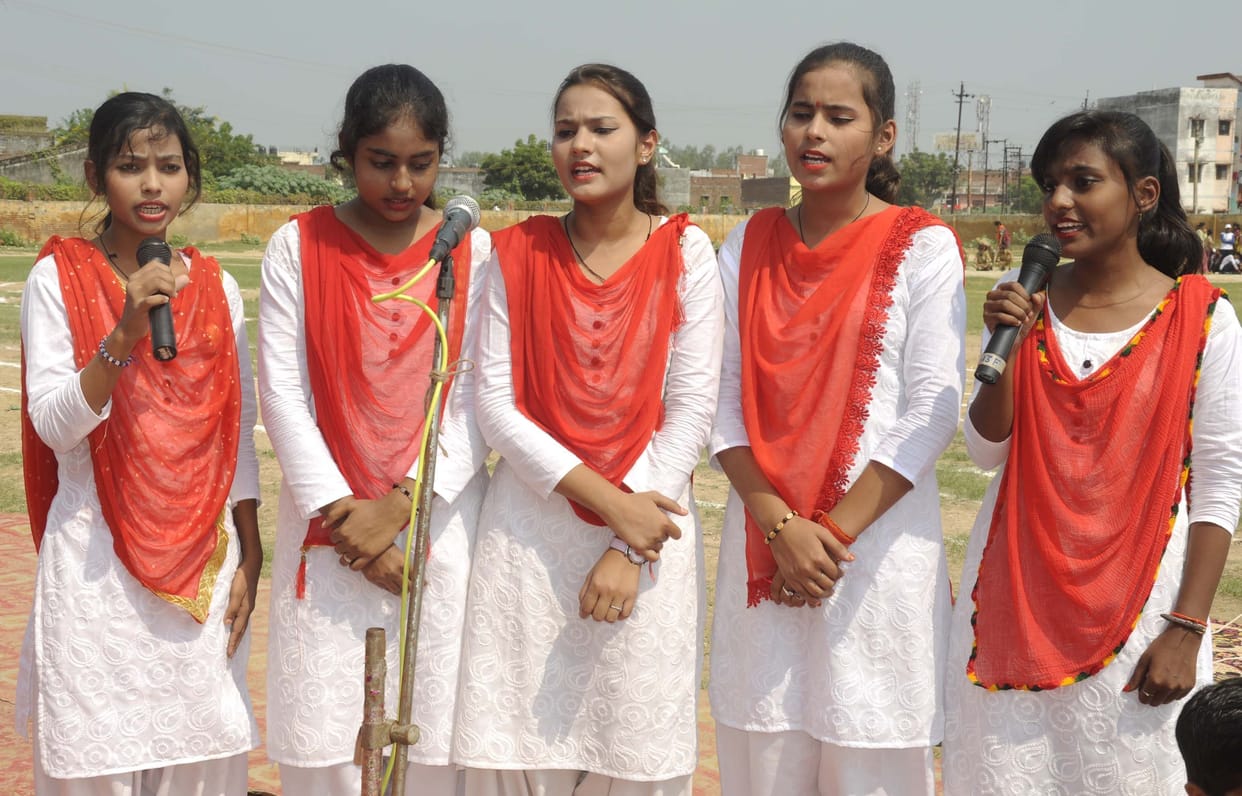 Anuradharani and honorary in the race, Shahrukh won the high jump