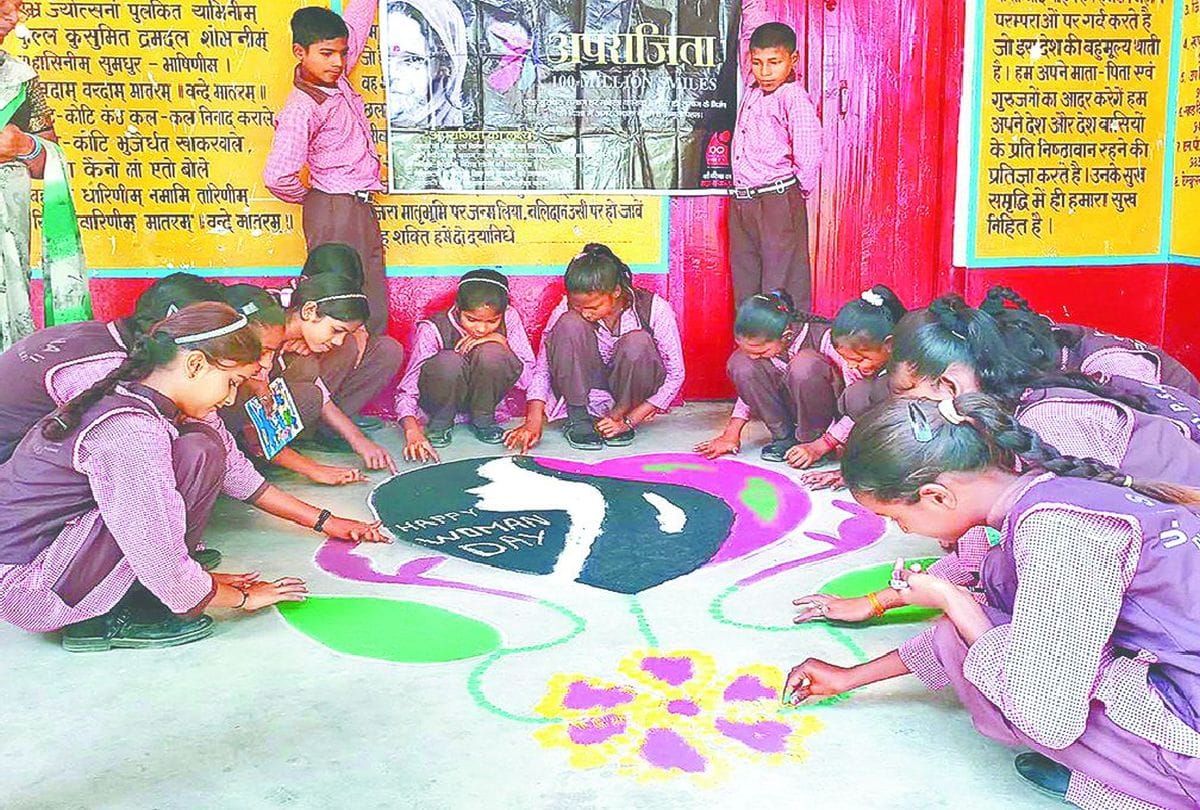 aprajita 100 million smiles Students Make Rangoli message to save girls