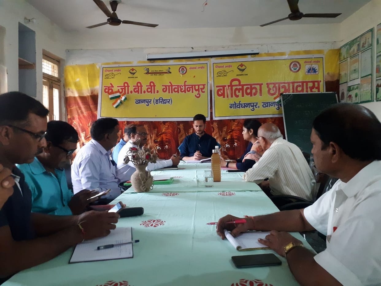 Kasturba Gandhi Girl School's problems mentioned