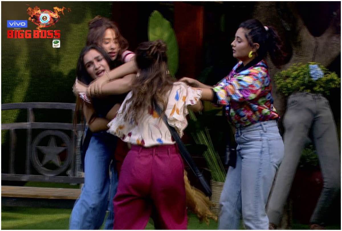 bigg boss 13 arti singh express her feeling for siddharth shukla