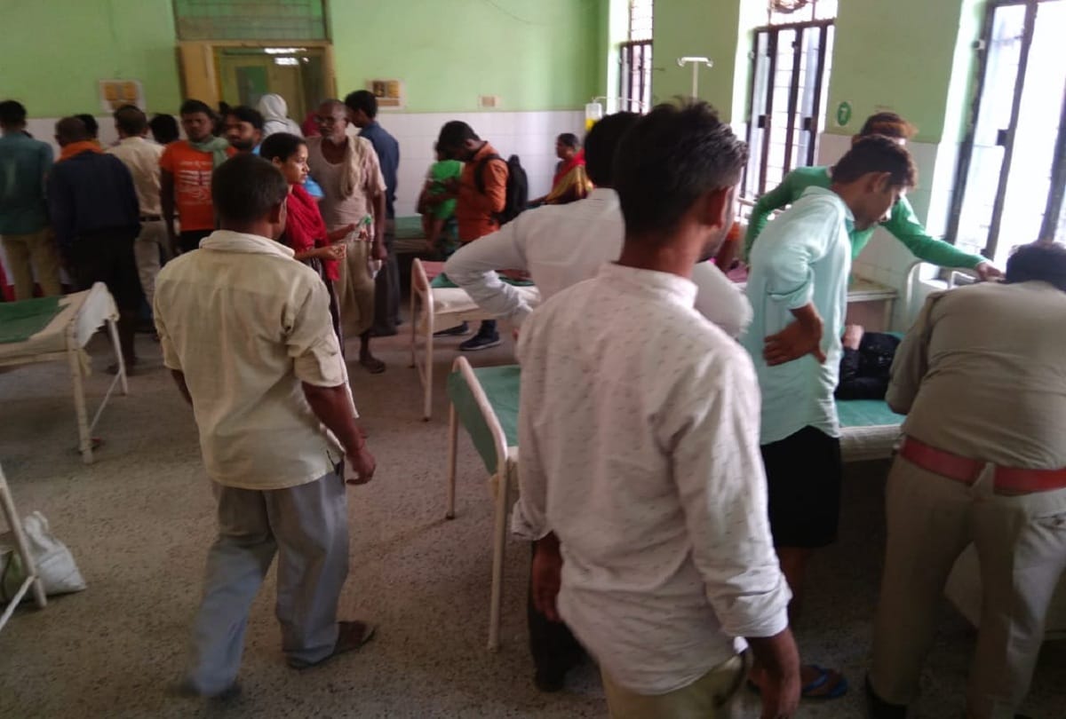 Many injured in a road accident in Kushinagar Gorakhpur news