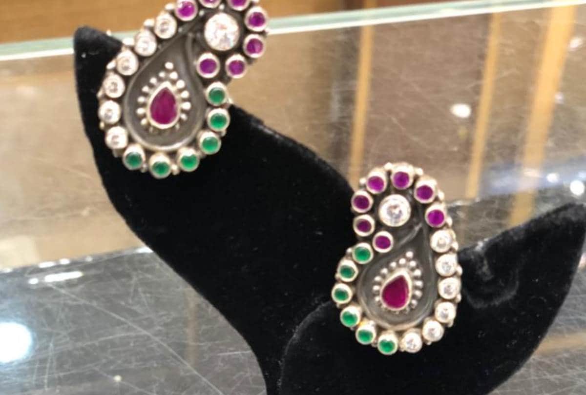 market for karwa chauth in lucknow