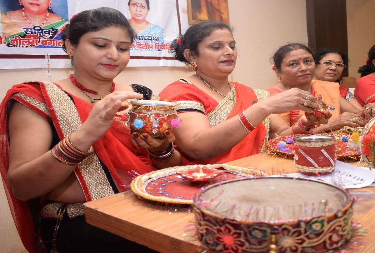 Karva Chauth Shopping place in agra