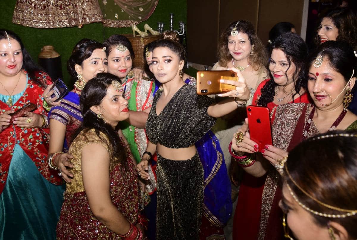 karwa chauth party in hotel in lucknow