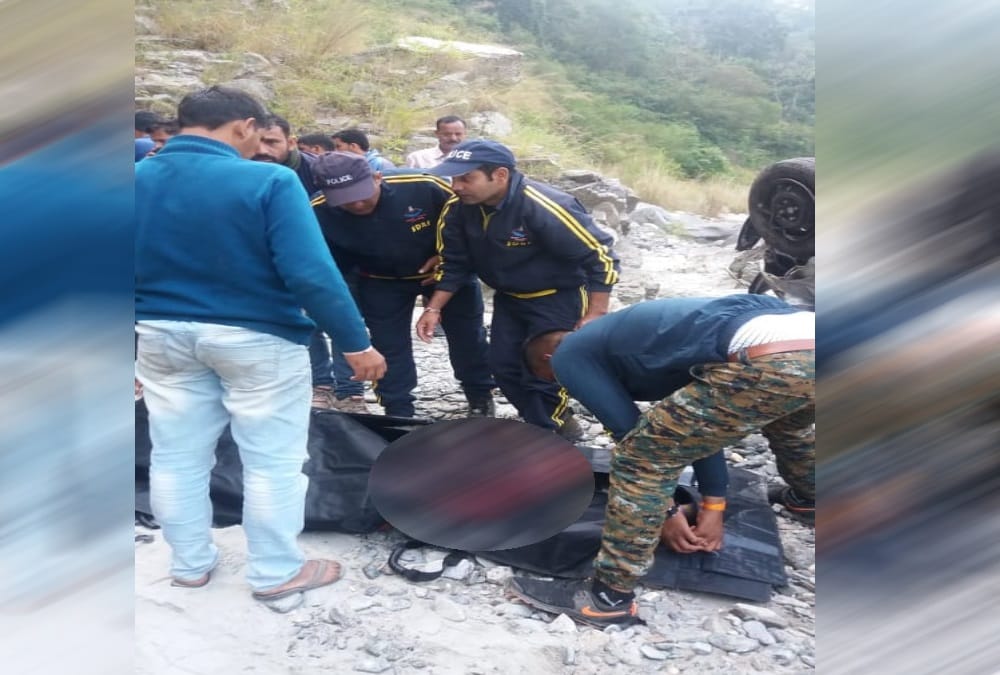 Five Family members Killed during Car Fell into Ditch on Delhi Yamunotri Highway