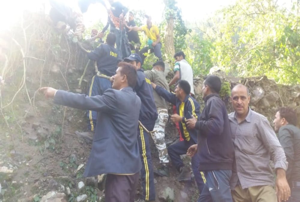 Five Family members Killed during Car Fell into Ditch on Delhi Yamunotri Highway