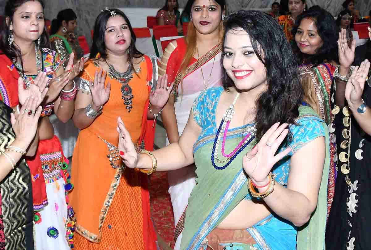 dandiya raas night in kanpur by golden club
