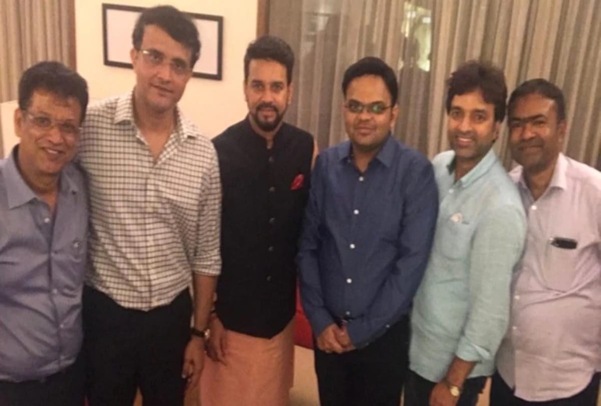 Sourav Ganguly posts picture of his new Bcci team along with Anurag Thakur, Arun Dhumal and Jay Shah