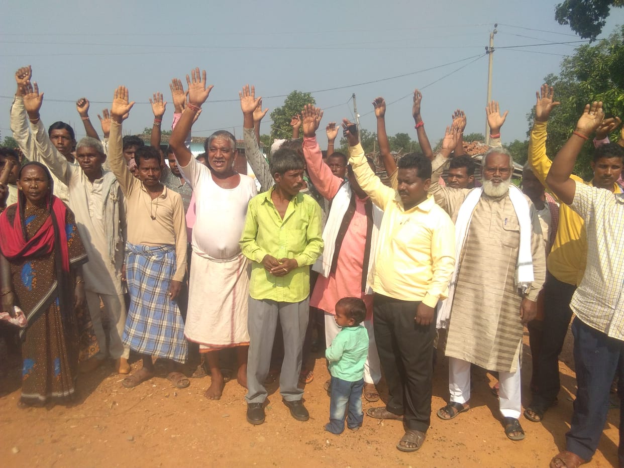 agitation against babhani badhahor  connecting road