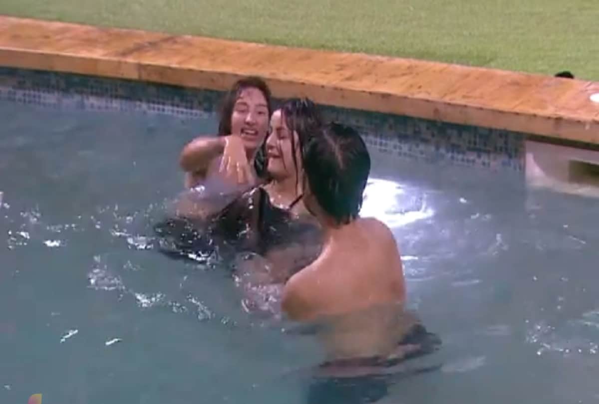 Bigg Boss 13 Paras Chhabra Shehnaz Kaur Gill Mahira Sharma make fun in Swimming Pool