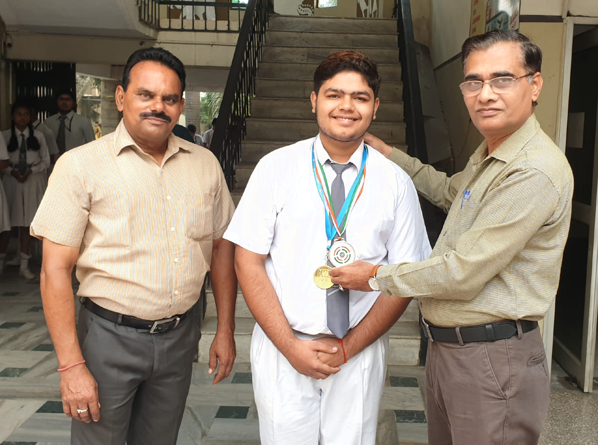 Akshat Verma of SD won gold medal