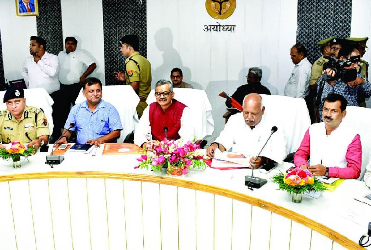 chief sectary gets angry over incomplete preparations in ayodhya, set new deadline of 20