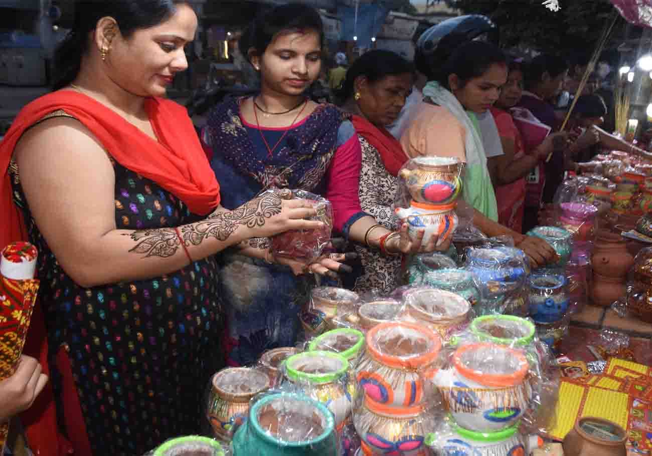 karwa chauth 2019, know shubh muhurat and puja vidhi