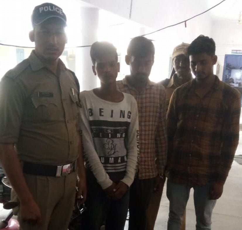 Three arrested with stolen bike