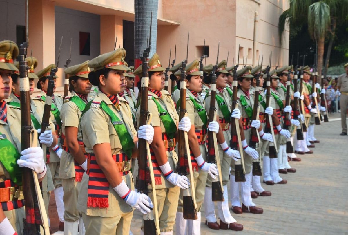 Female sub inspectors training completed at Moradabad Police Taining college