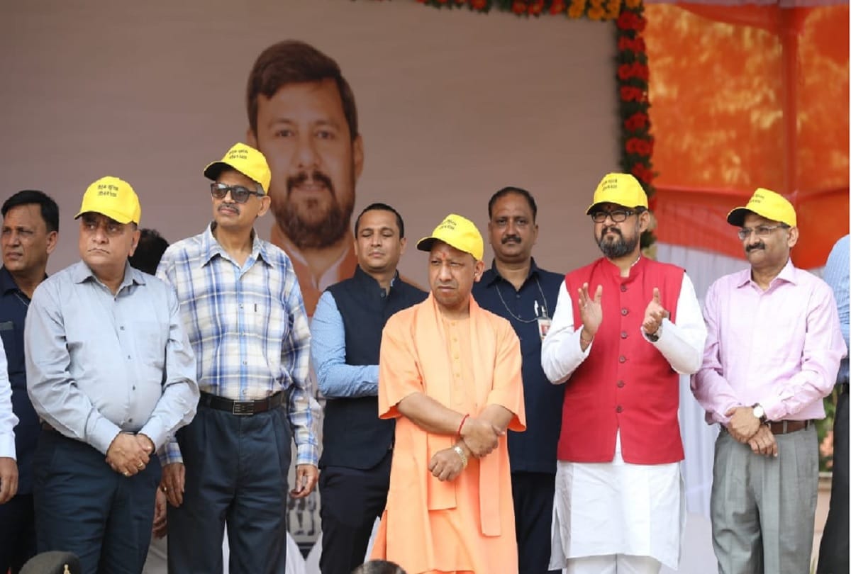 cm Yogi Adityanath instructions to up police Seize both the drunk driver's license and the vehicle